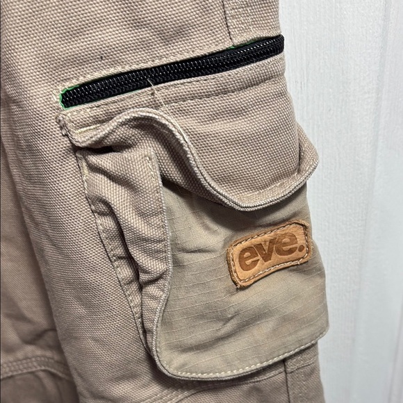 Eve Australian workwear Cargo Pants - Picture 5 of 9